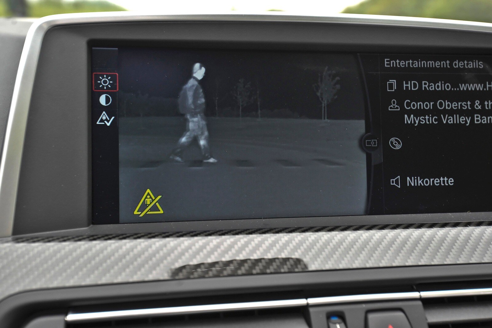 2016 BMW M6 interior DETAIL