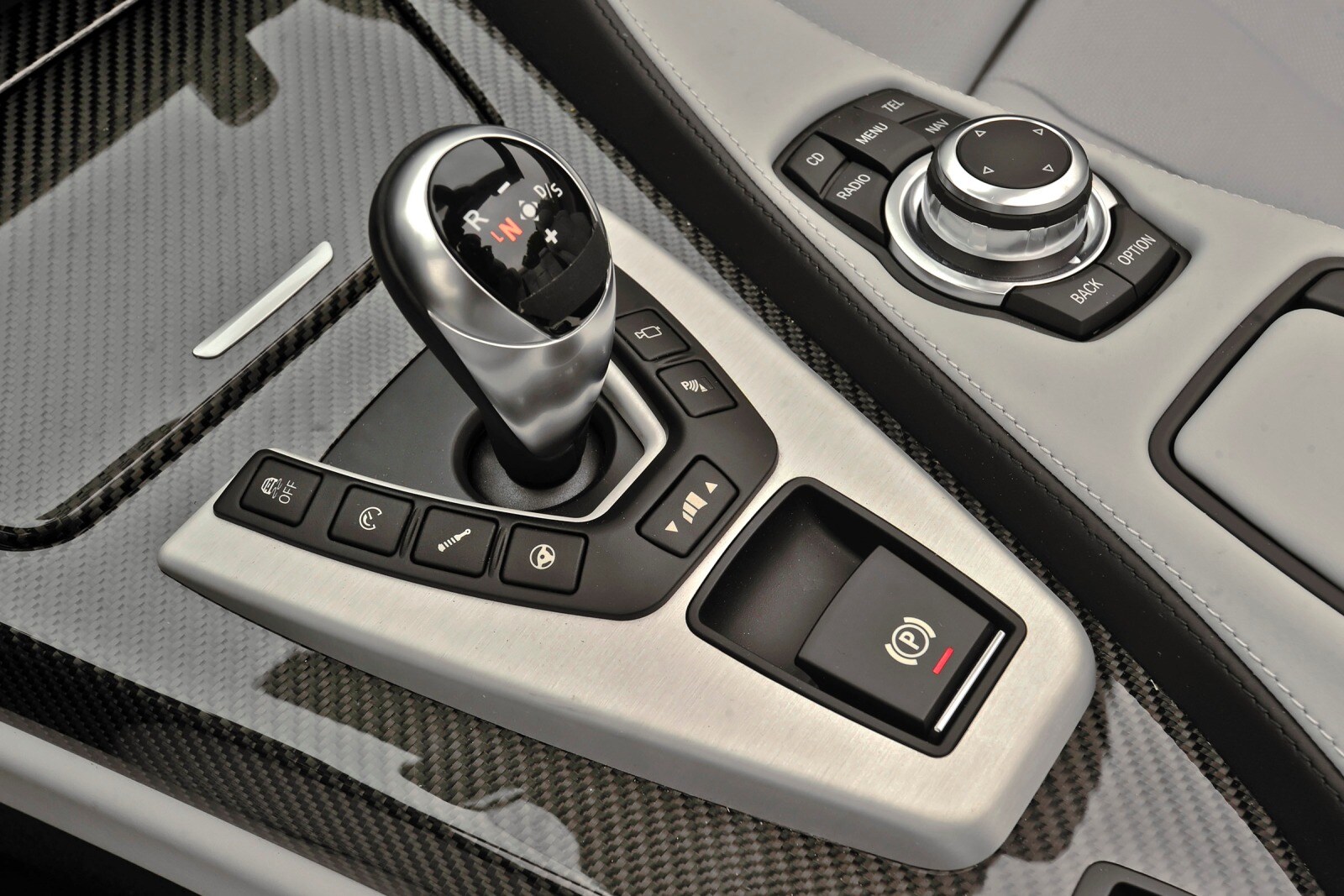 2017 Bmw M6 interior SHF