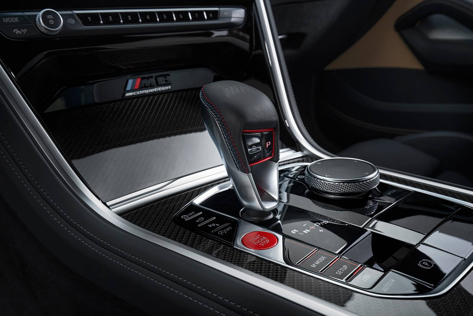 2020 Bmw M8 interior SHF