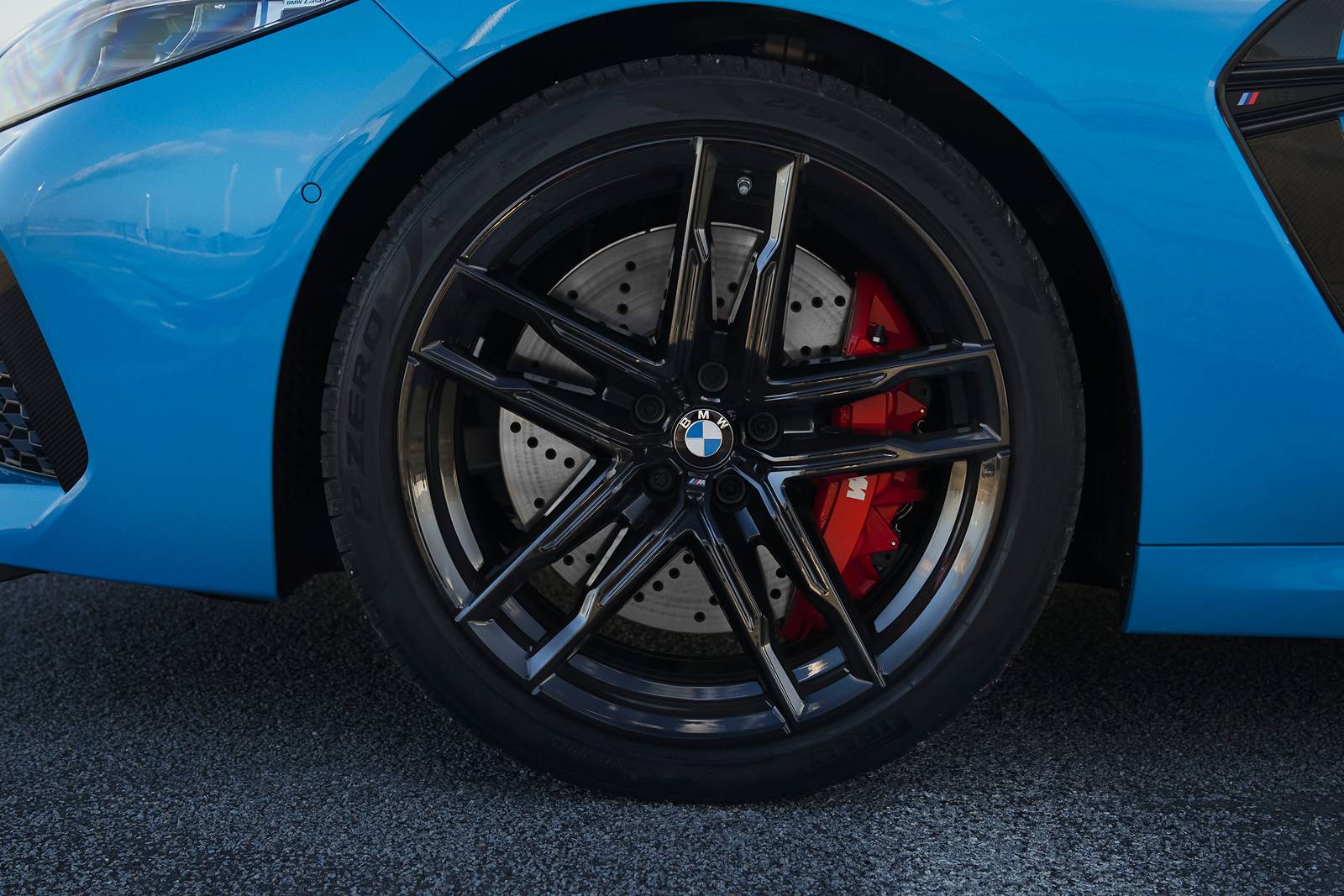 2023 Bmw M8 exterior W