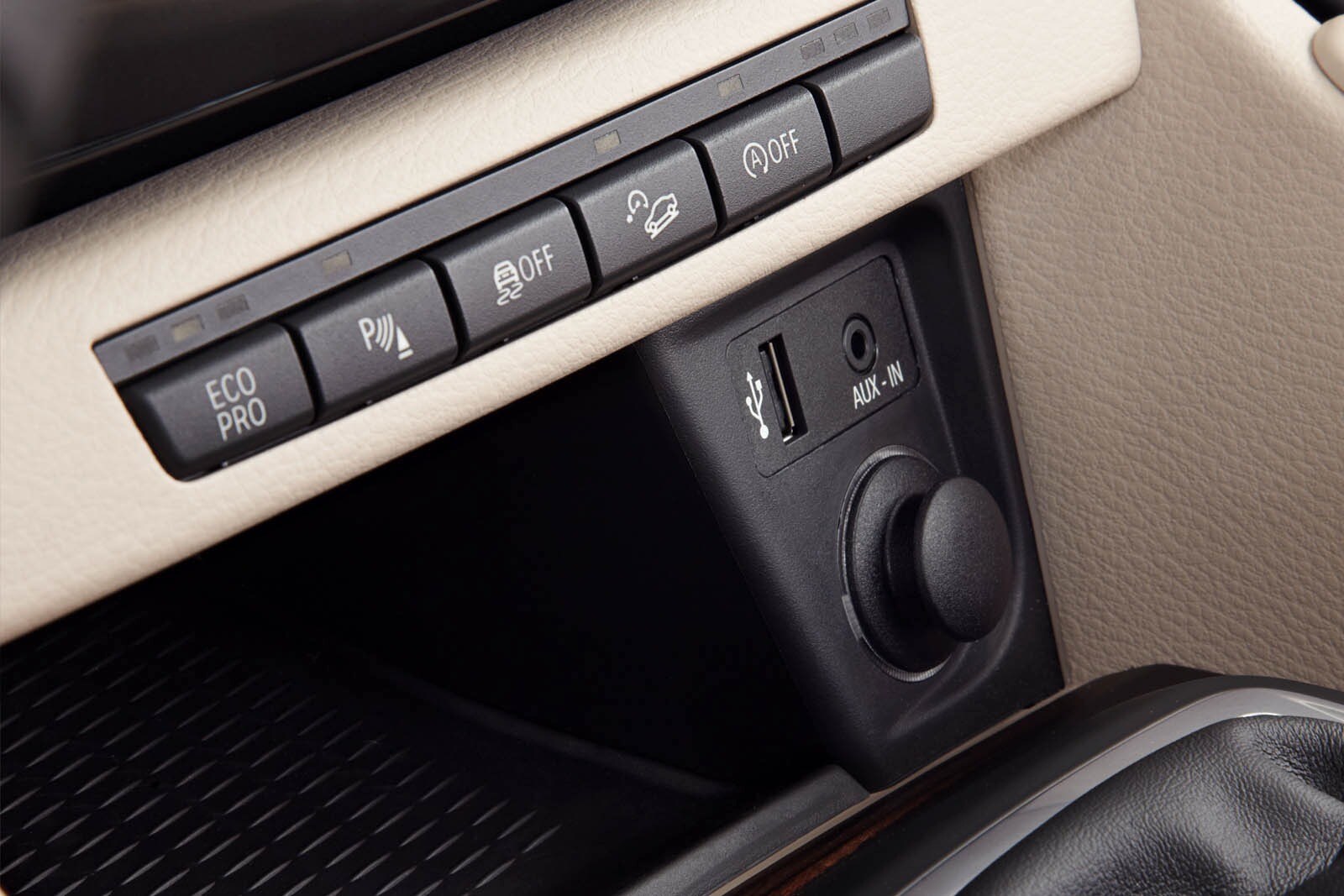 2014 BMW X1 interior DETAIL