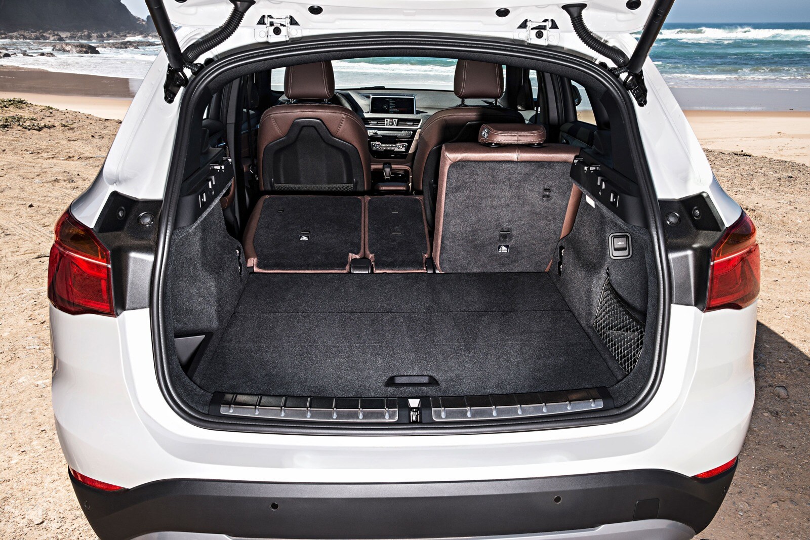 2016 BMW X1 front safety I