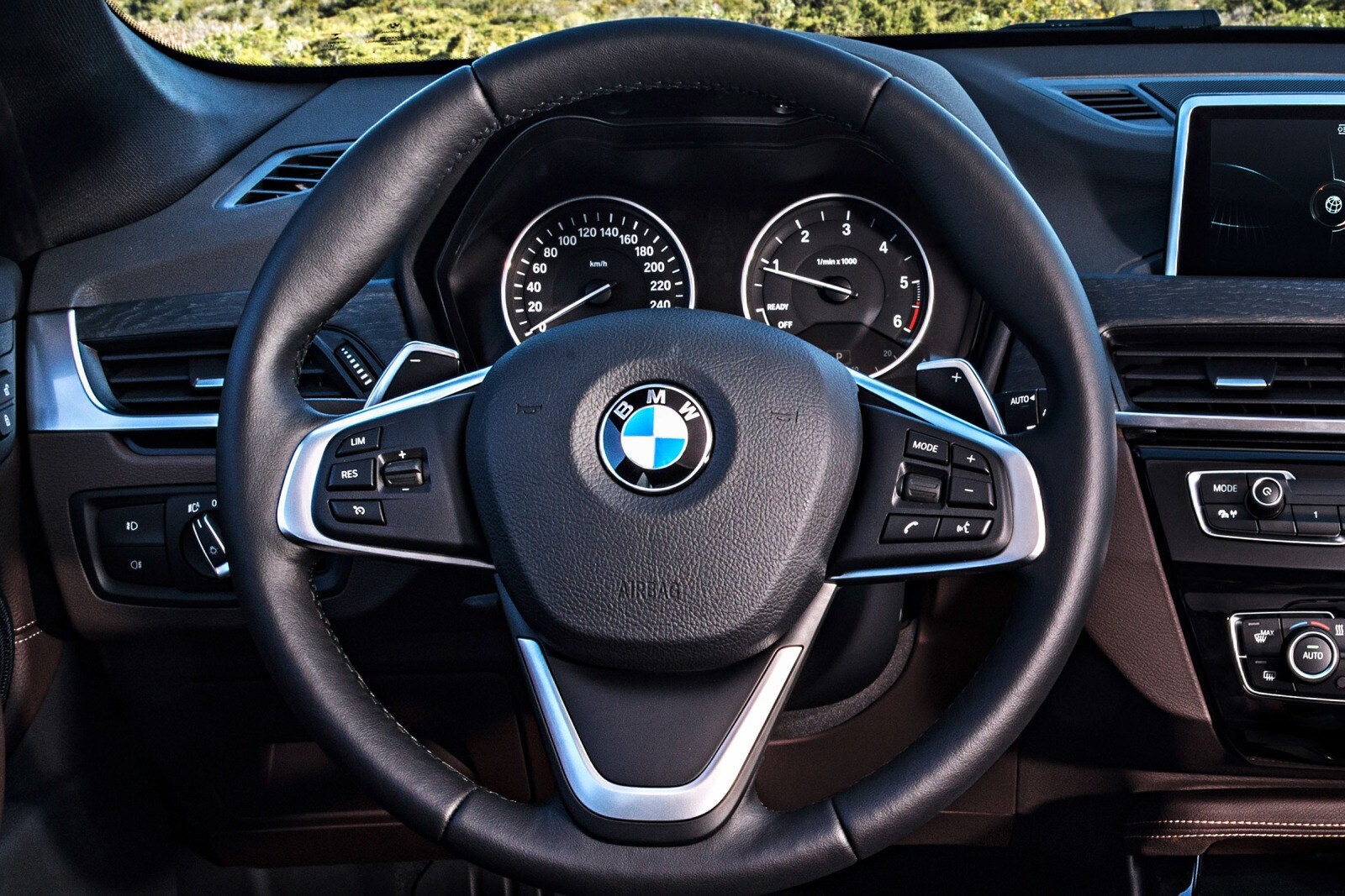 2017 Bmw X1 interior SWD