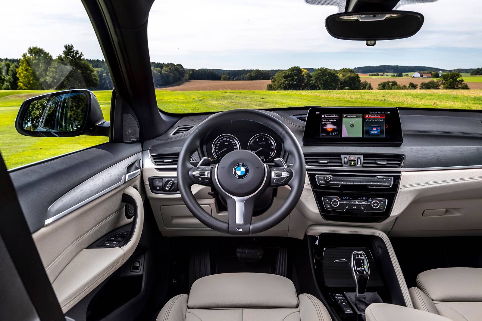 2020 Bmw X1 interior SWD