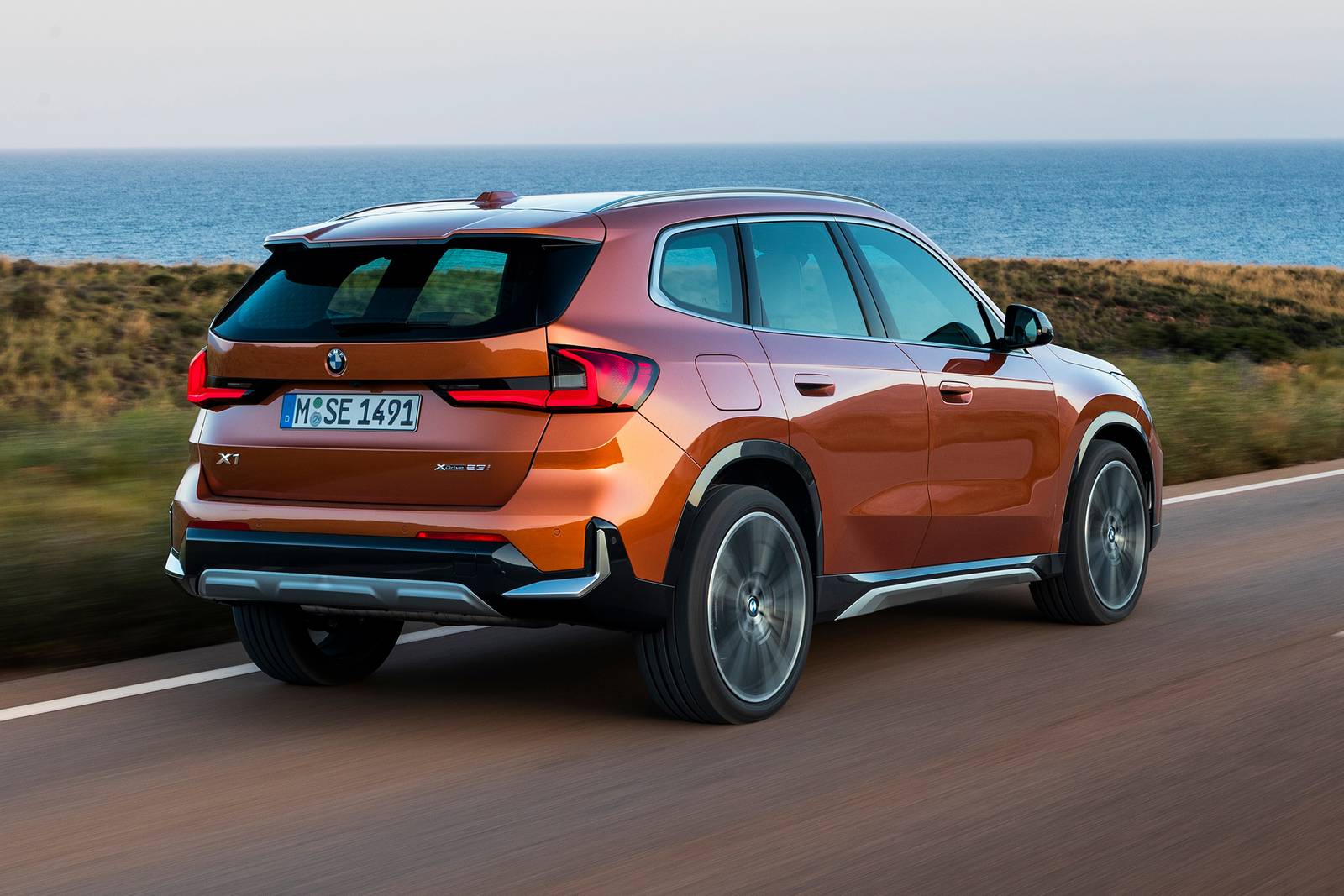 2024 Bmw X1 exterior F