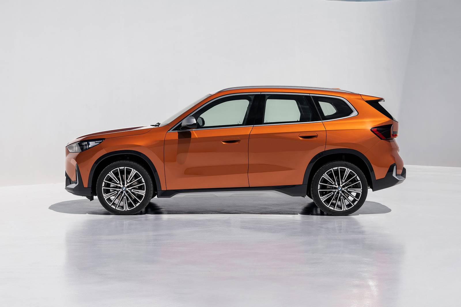 2024 Bmw X1 exterior S