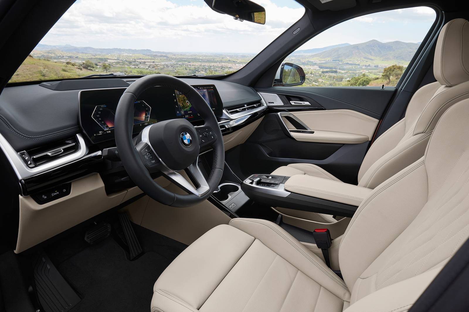 2024 Bmw X1 interior SWD