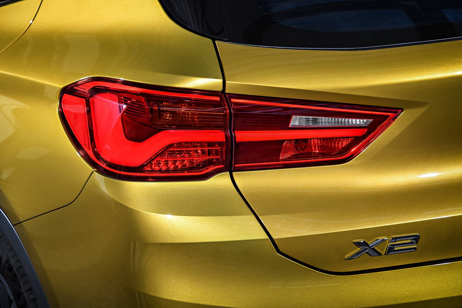 2018 BMW X2 front safety RBDG