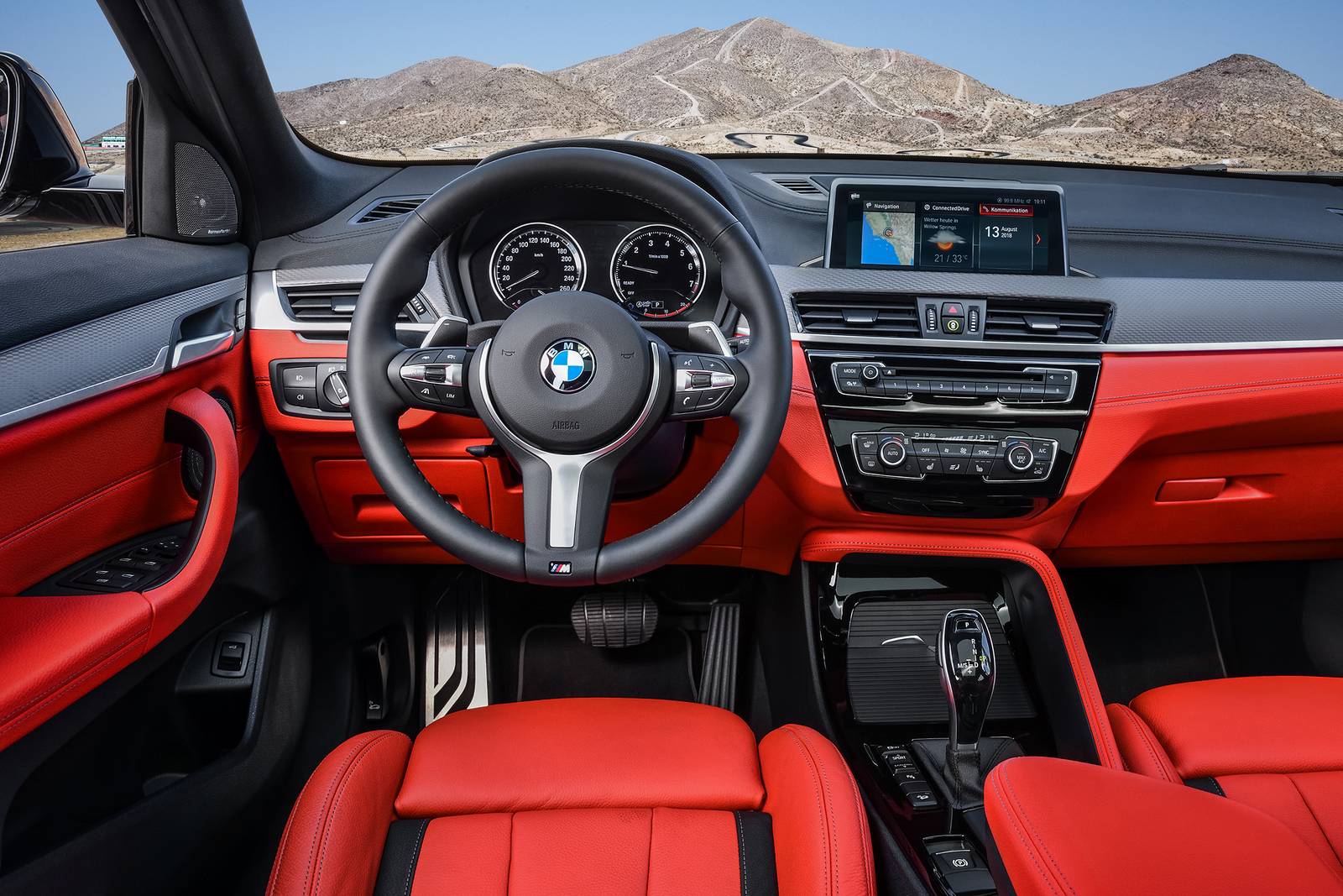 2022 Bmw X2 interior SWD