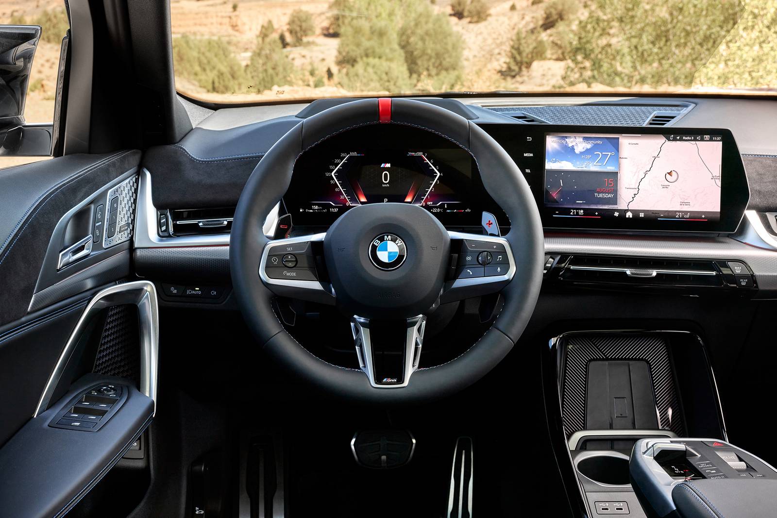 2024 Bmw X2 interior SWD
