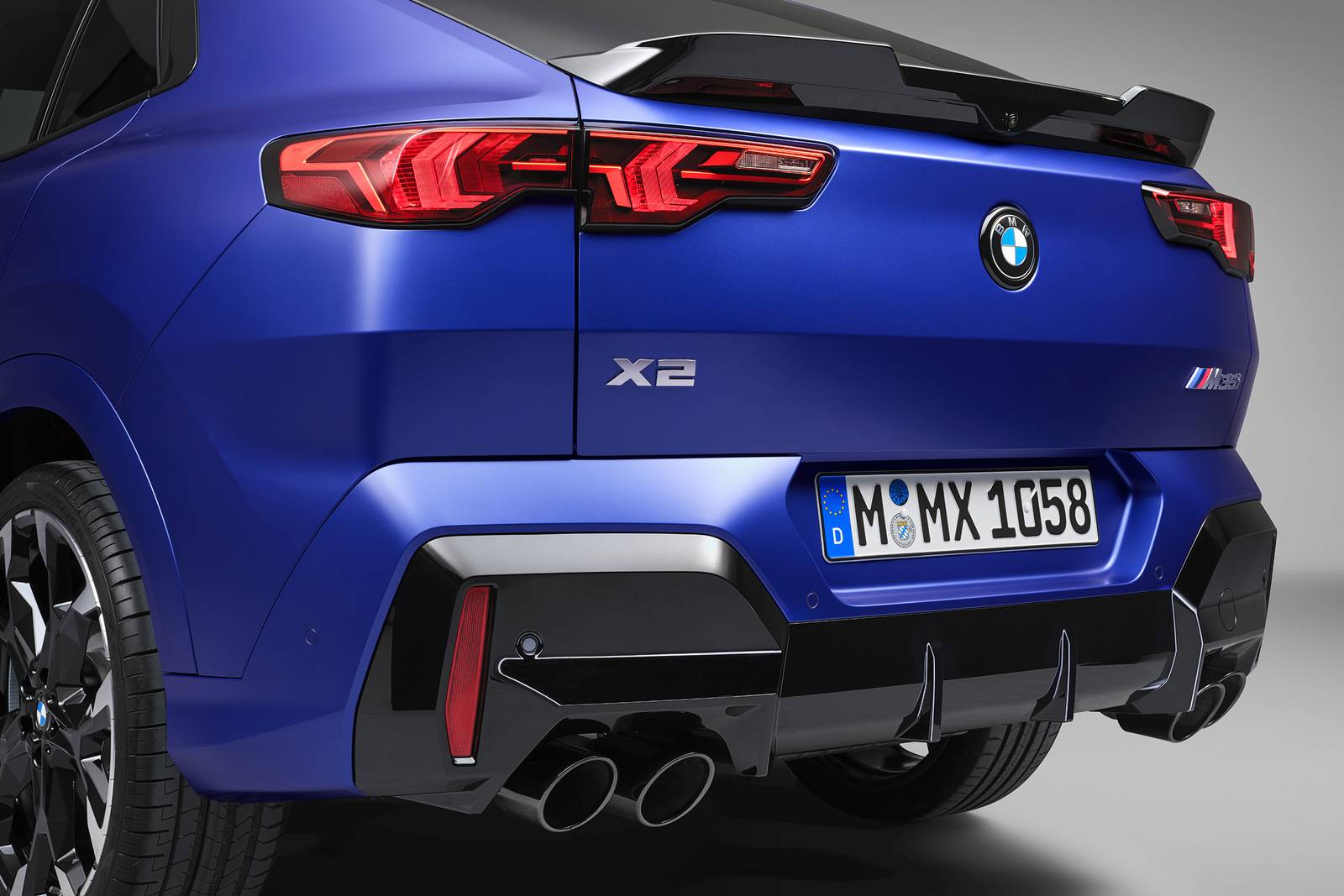 2025 BMW X2 exterior EDETAIL