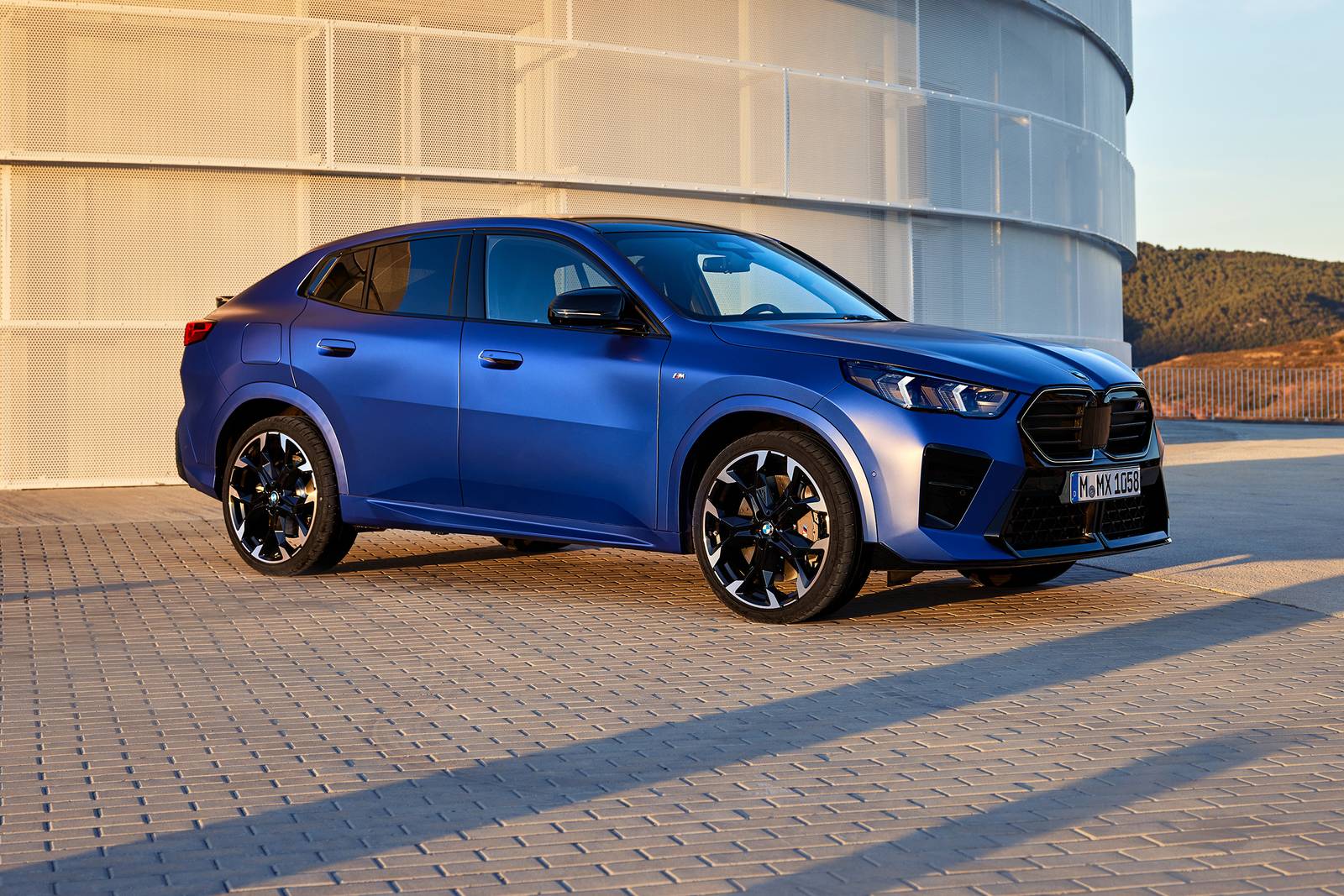 2025 BMW X2 M35i 4dr SUV Exterior Shown