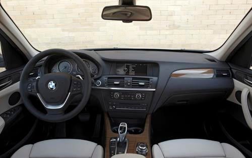 2011 BMW X3 interior D