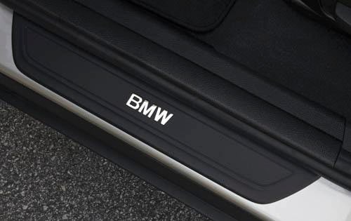 2011 BMW X3 interior DETAIL