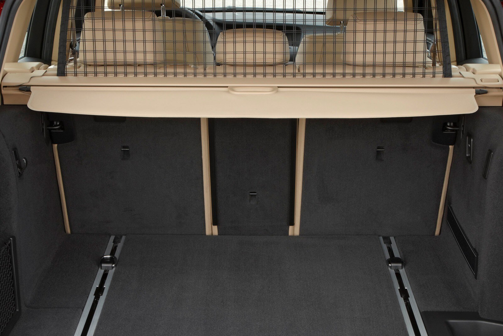 2013 BMW X3 interior CARGO