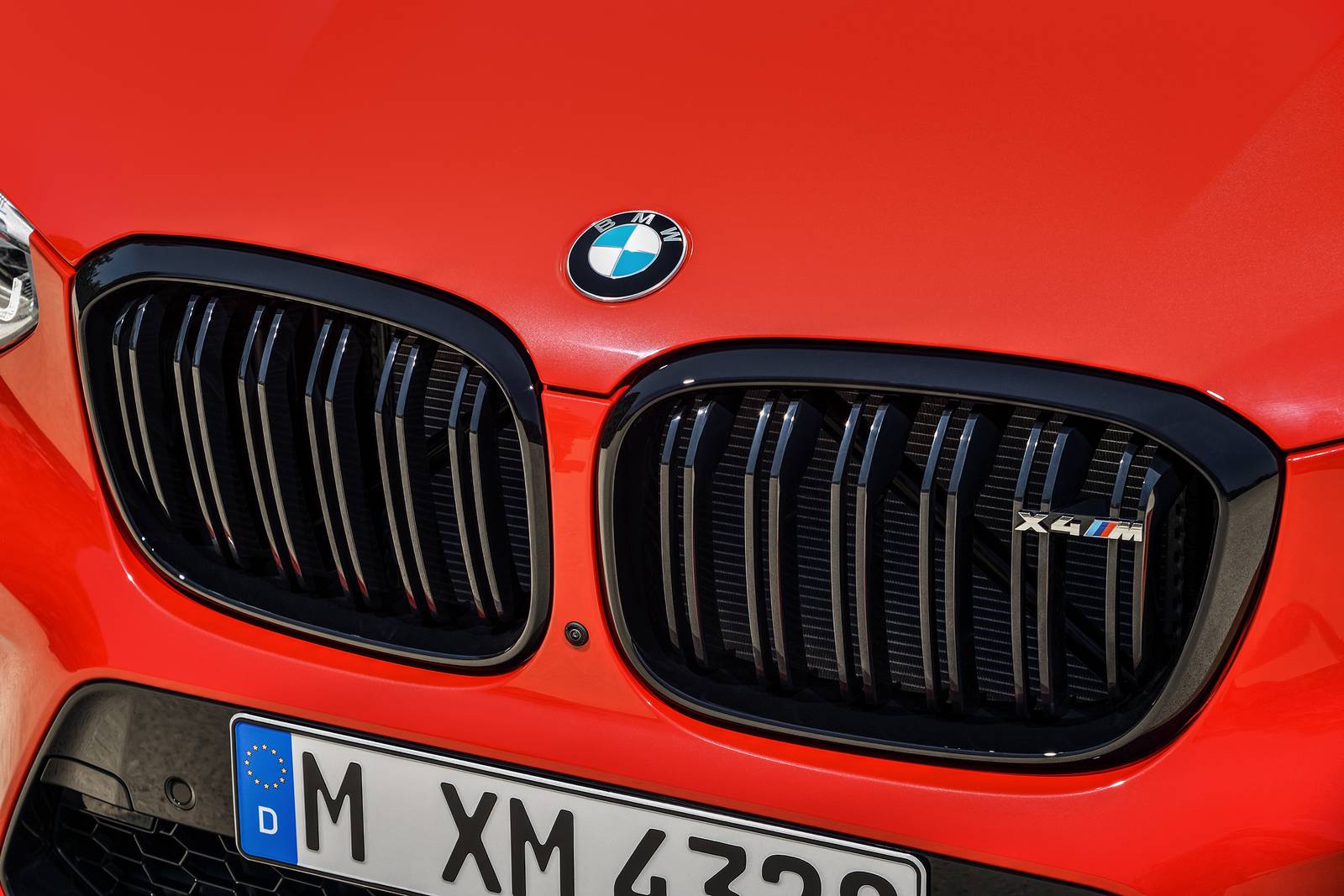 2020 BMW X4 M exterior FBDG