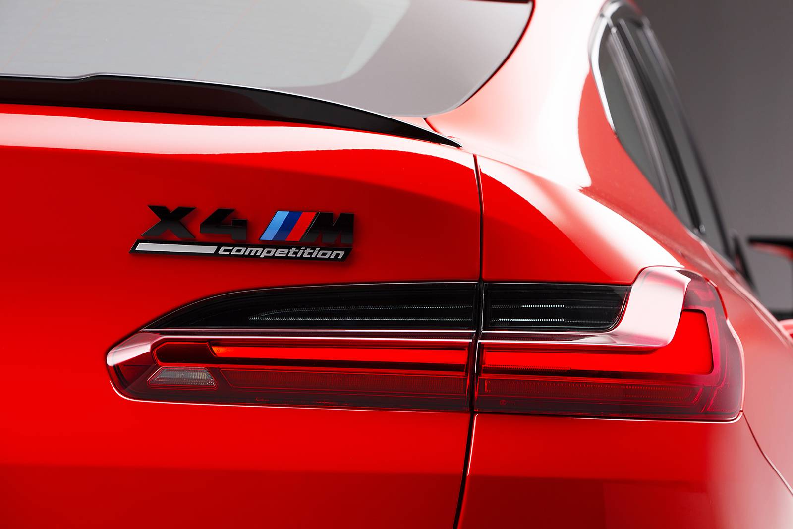 2021 Bmw X4 exterior RBDG