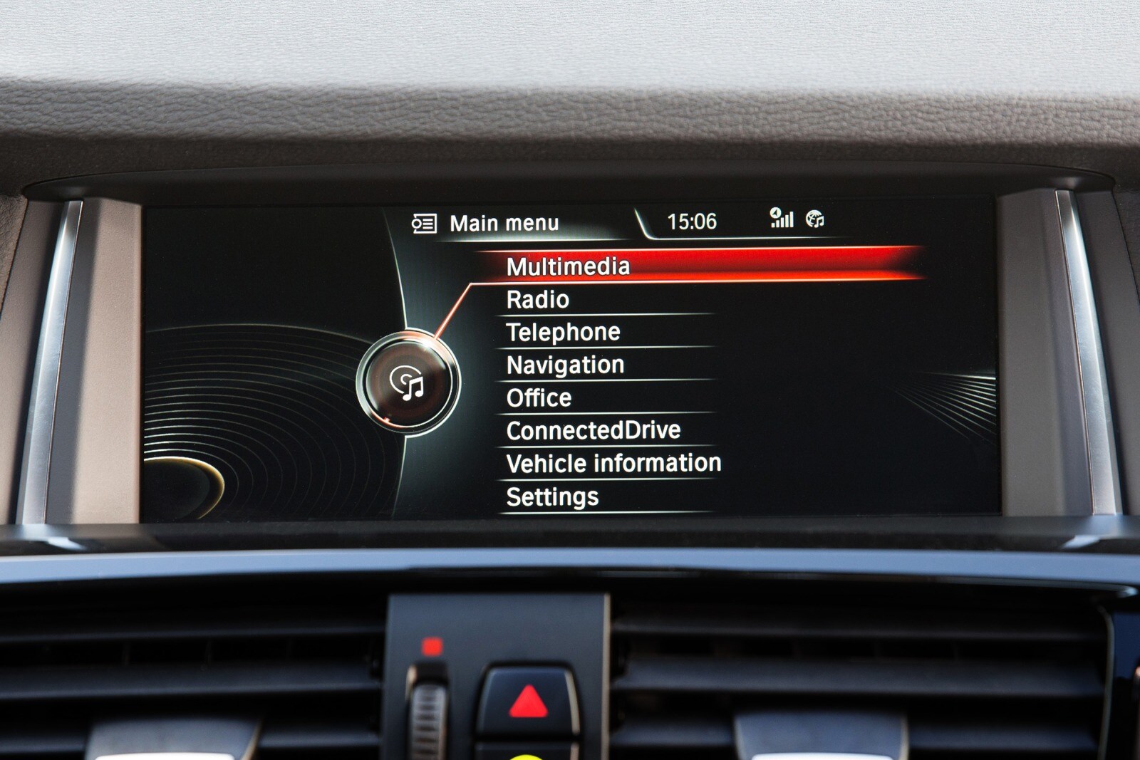 2016 BMW X4 interior CC