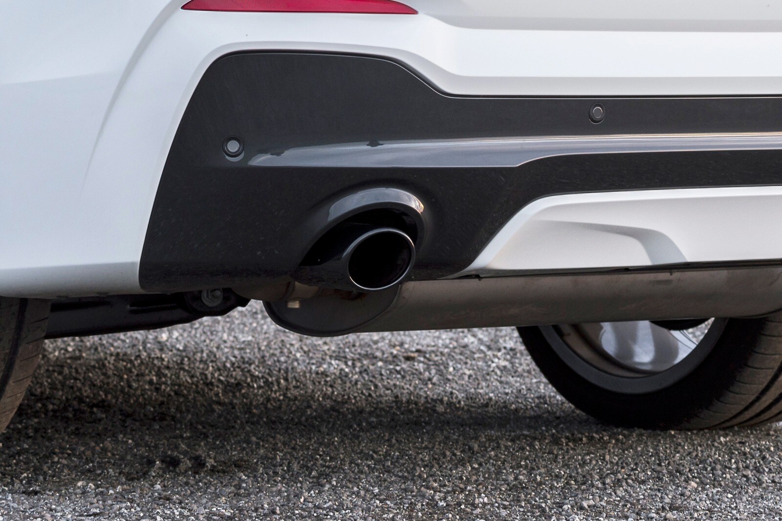 2017 BMW X4 exterior EDETAIL