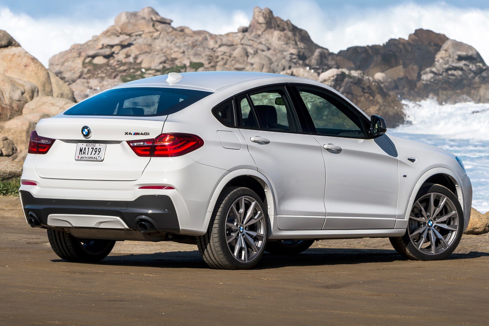 2017 BMW X4 exterior EXM