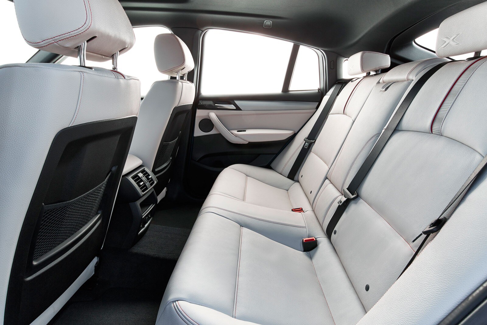 2018 Bmw X4 interior RI