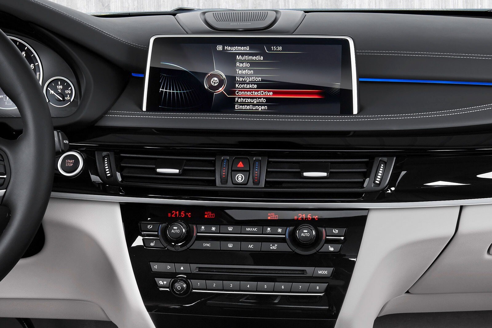 2016 BMW X5 eDrive interior CC