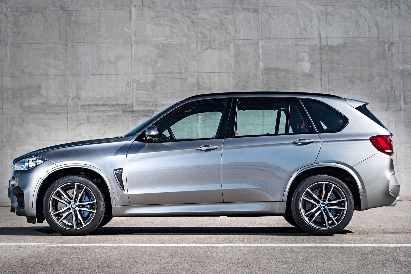 2016 BMW X5 M 4dr SUV Exterior