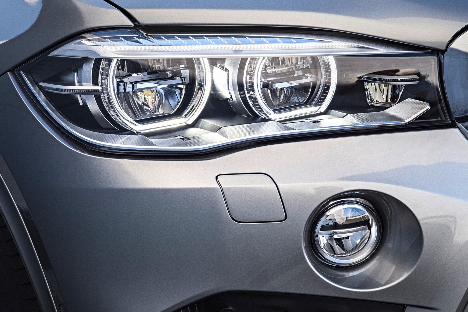 2018 BMW X5 M exterior EDETAIL