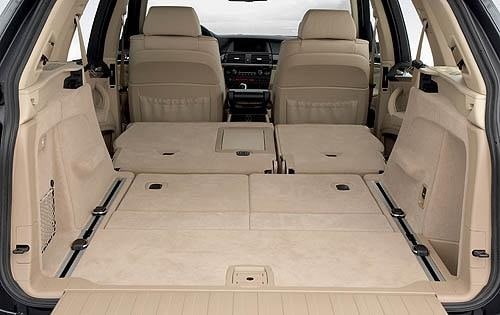 2008 BMW X5 interior CARGO