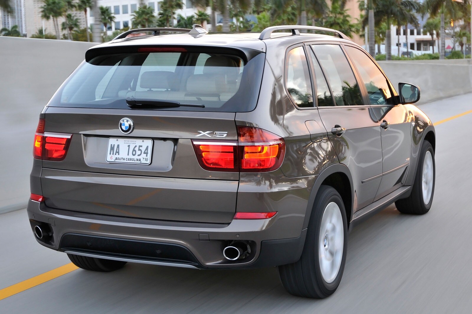 2011 BMW X5 xDrive35i 4dr SUV Exterior