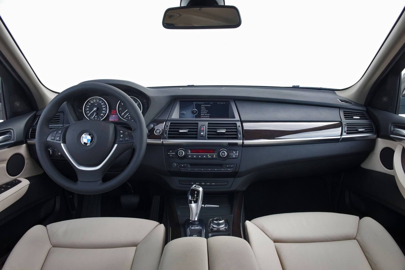2012 BMW X5 front safety D