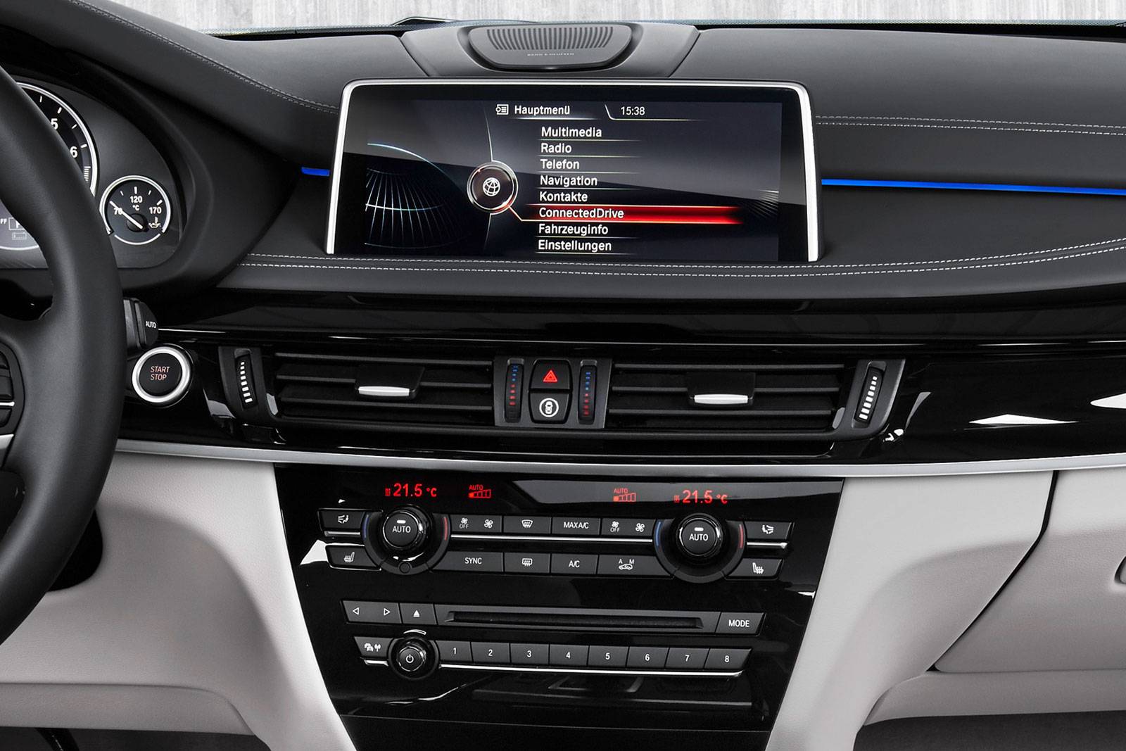 2017 BMW X5 interior CC