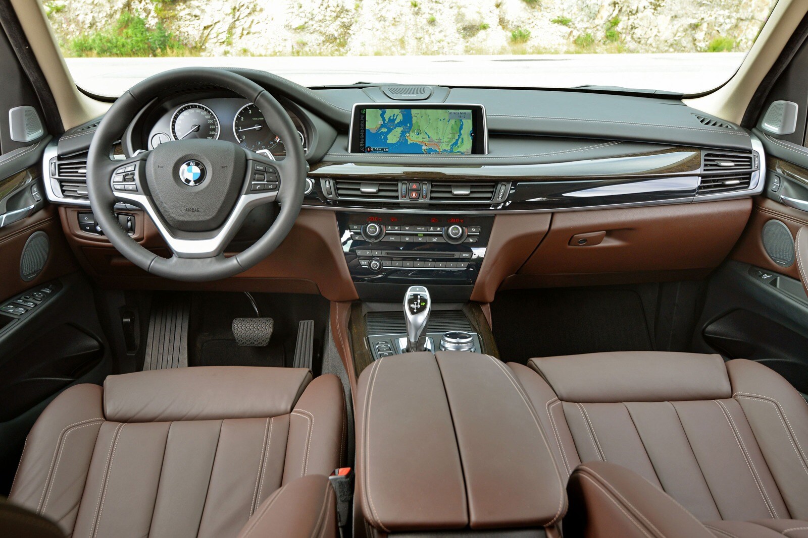 2017 BMW X5 interior D