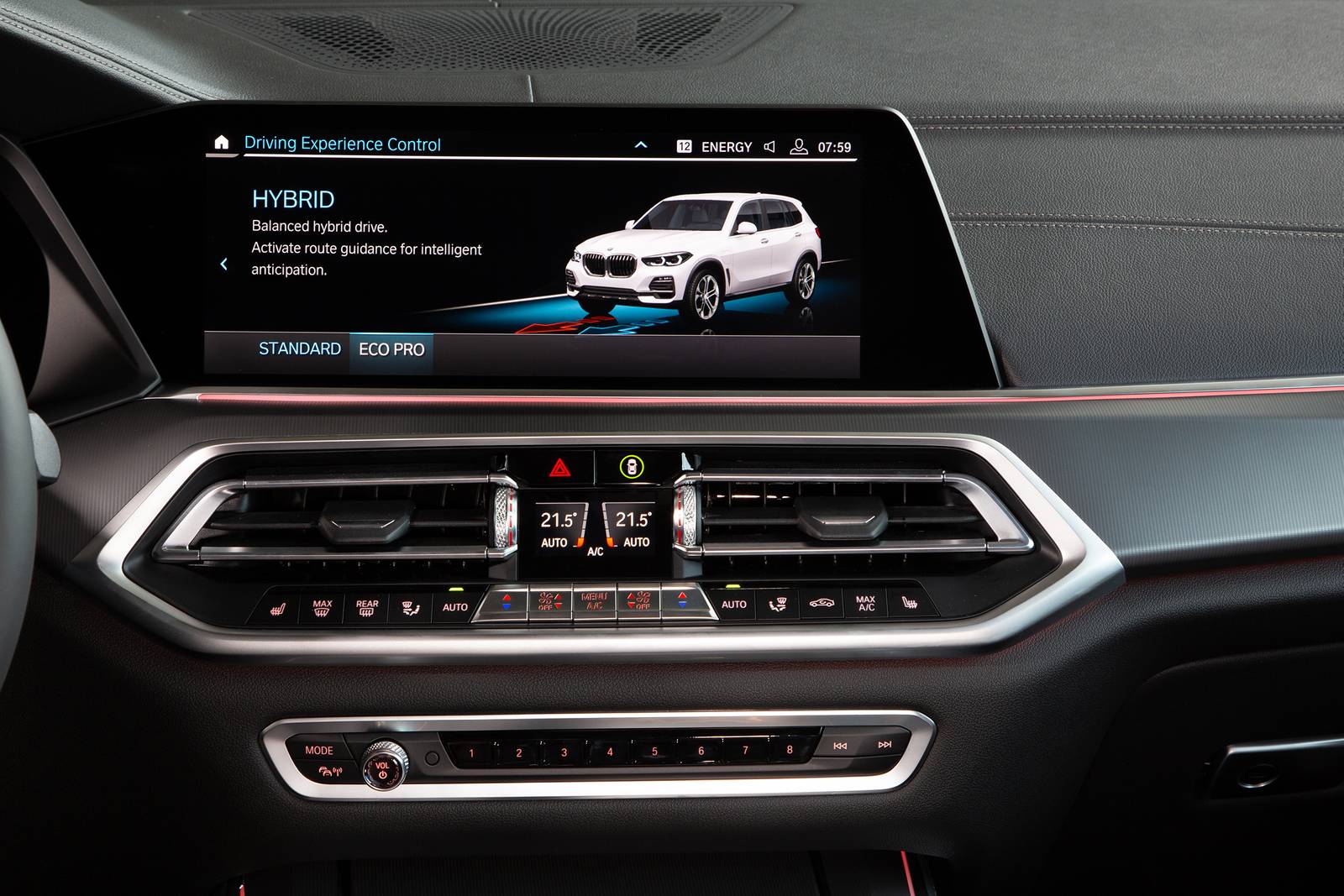 2022 BMW X5 interior CC