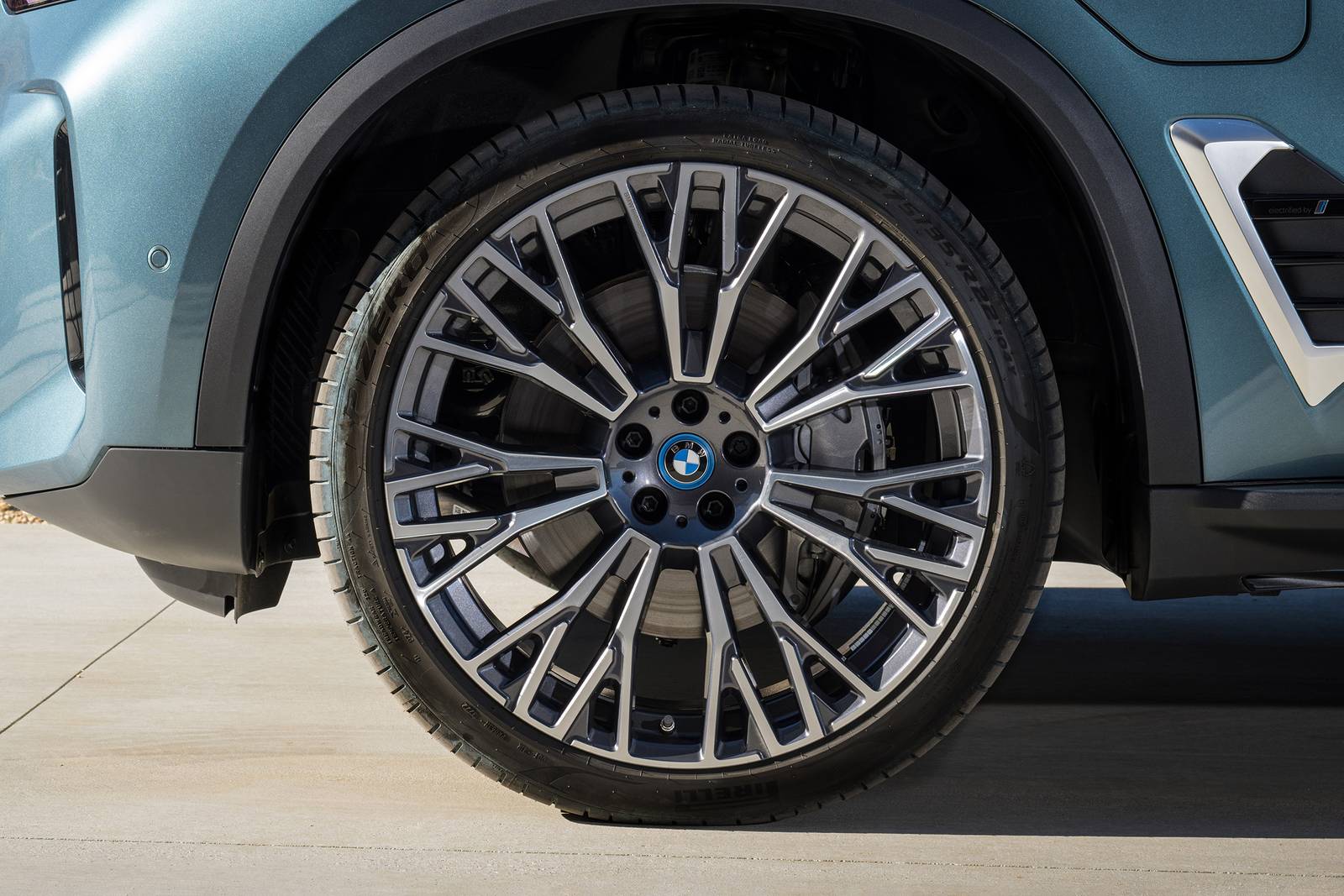 2025 Bmw X5 exterior W