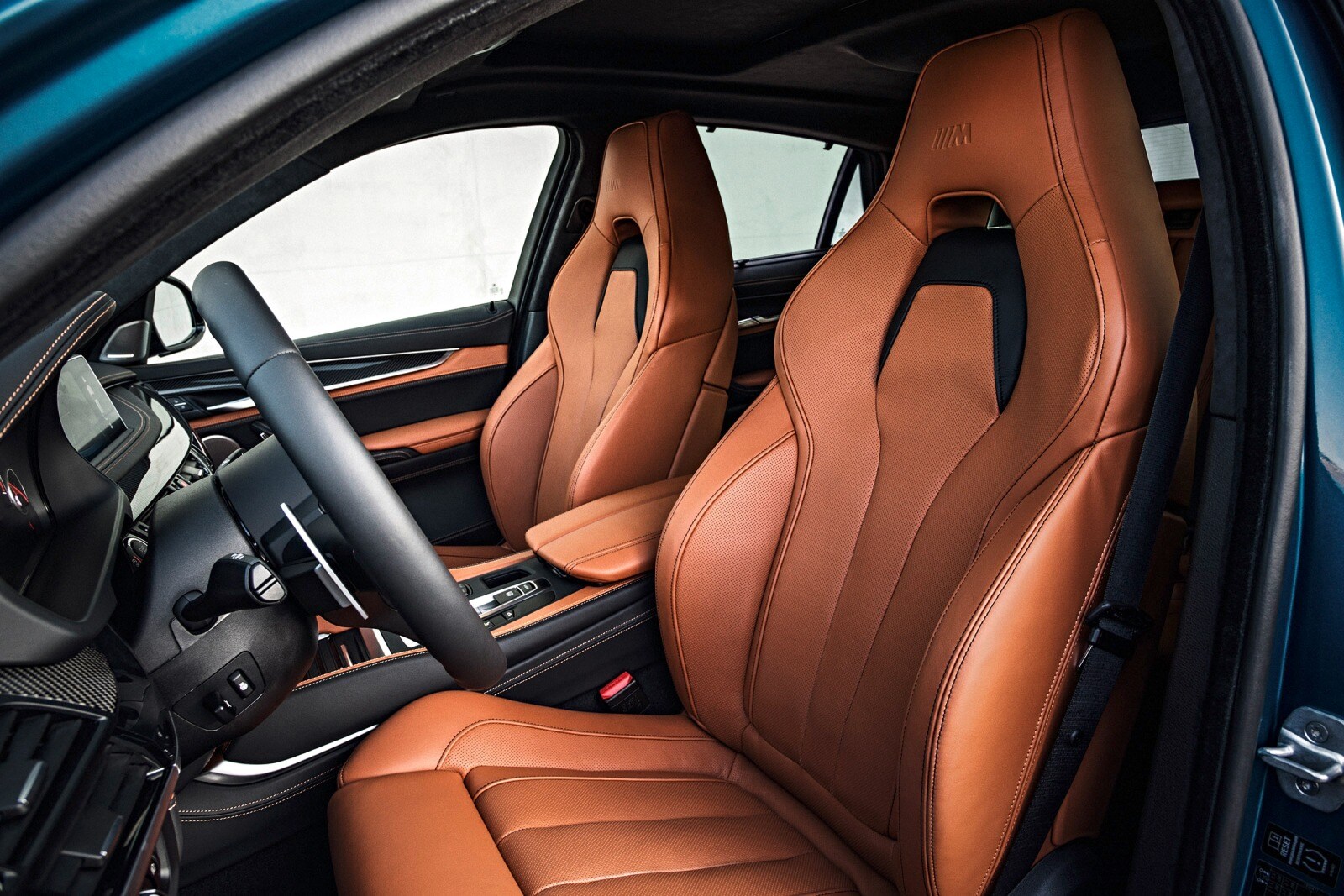 2015 BMW X6 M interior I