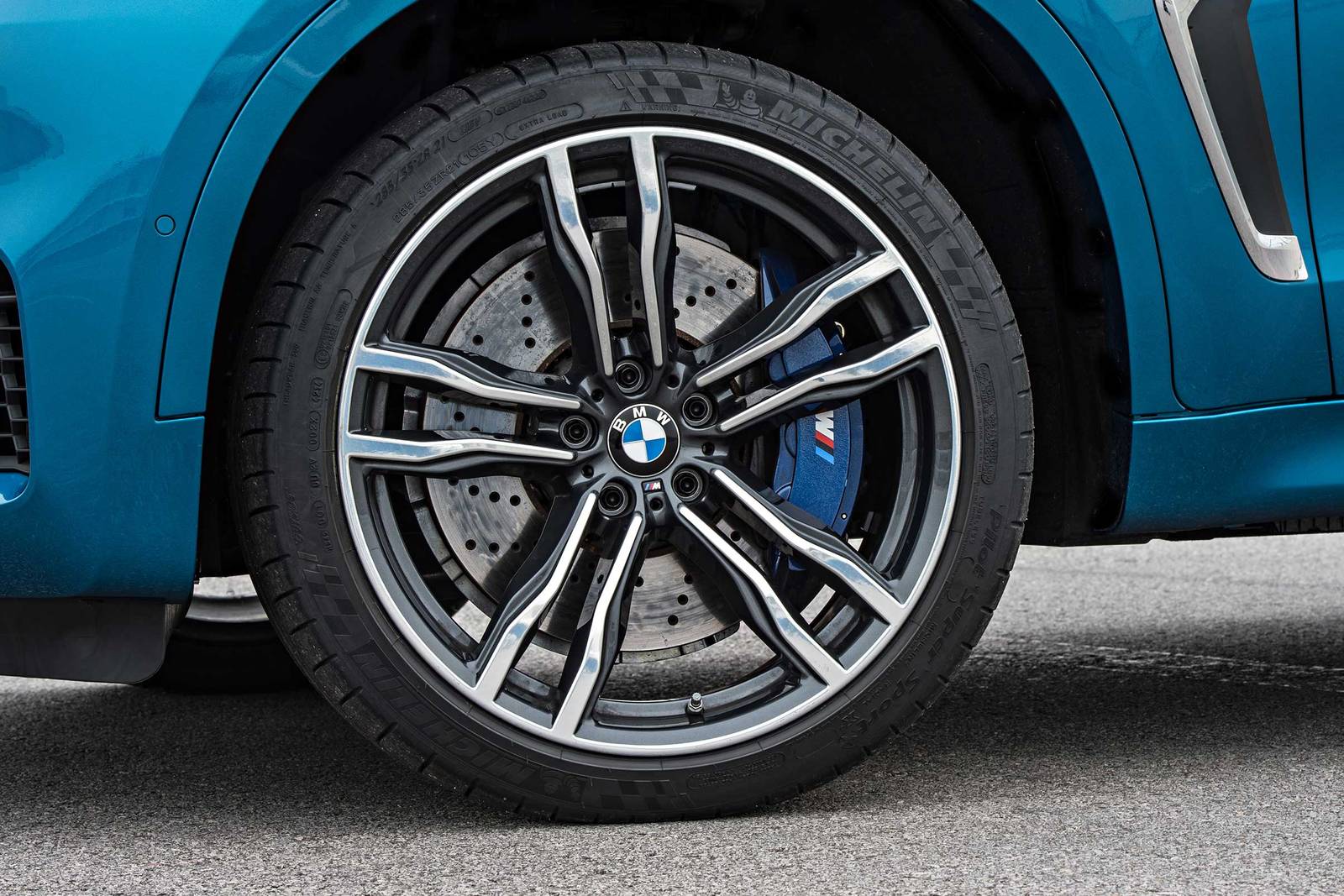 2018 Bmw X6 exterior W