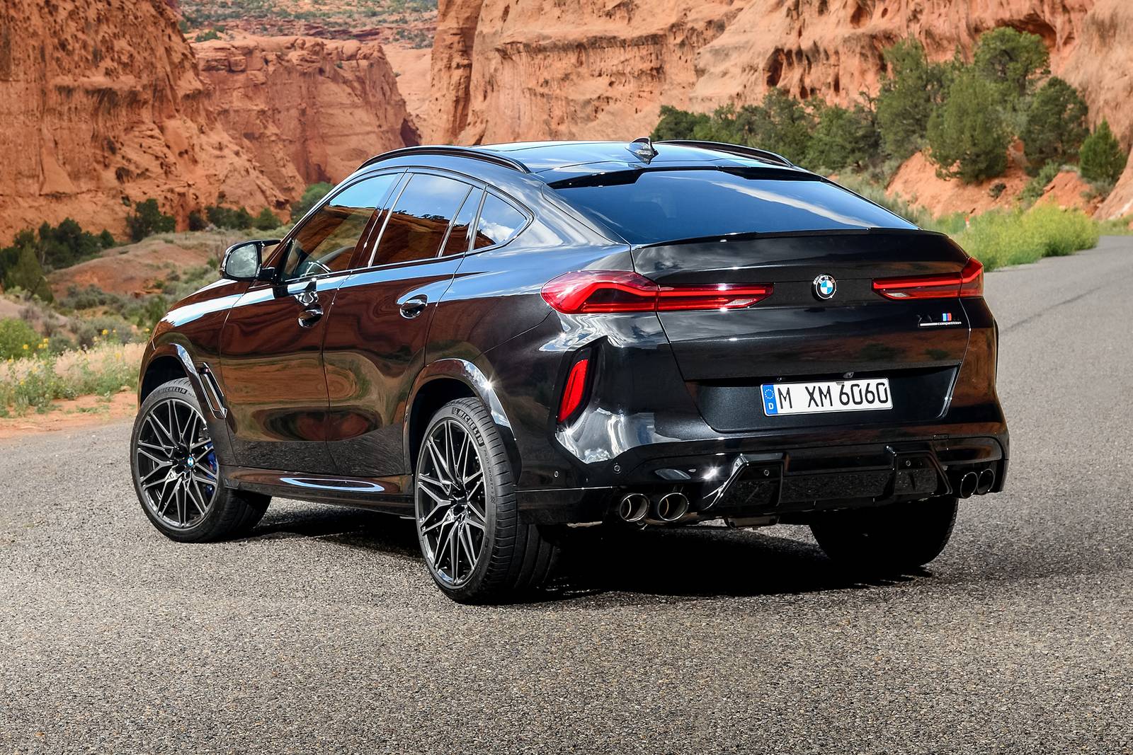 2019 BMW X6 M exterior F