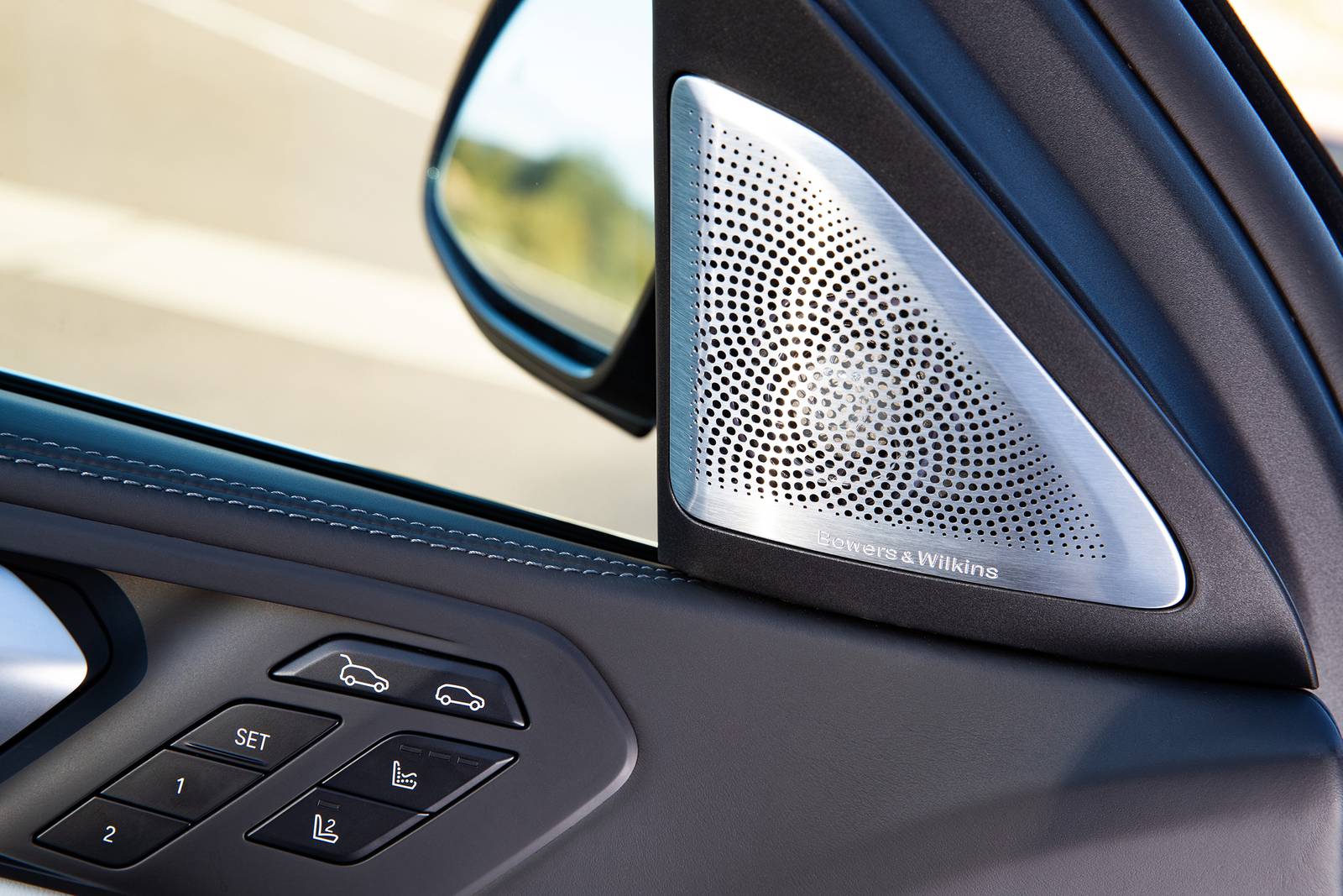 2021 BMW X6 M front safety DETAIL