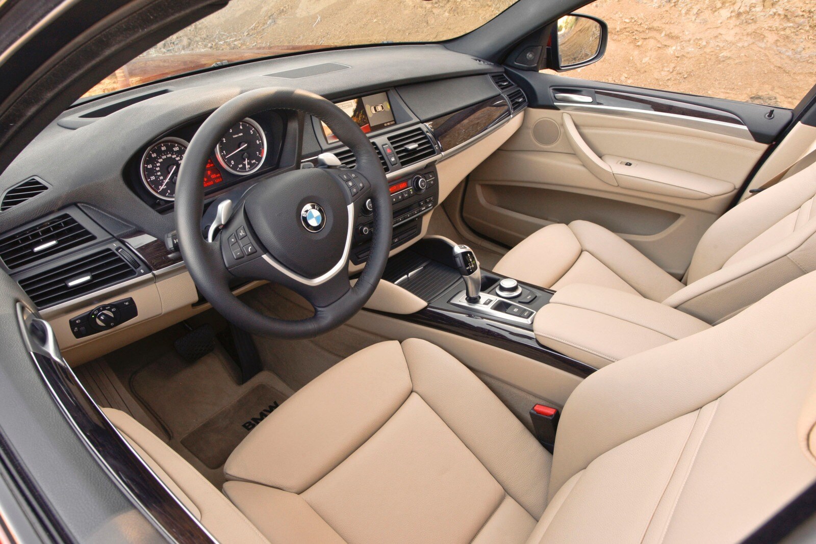 2011 Bmw X6 interior I
