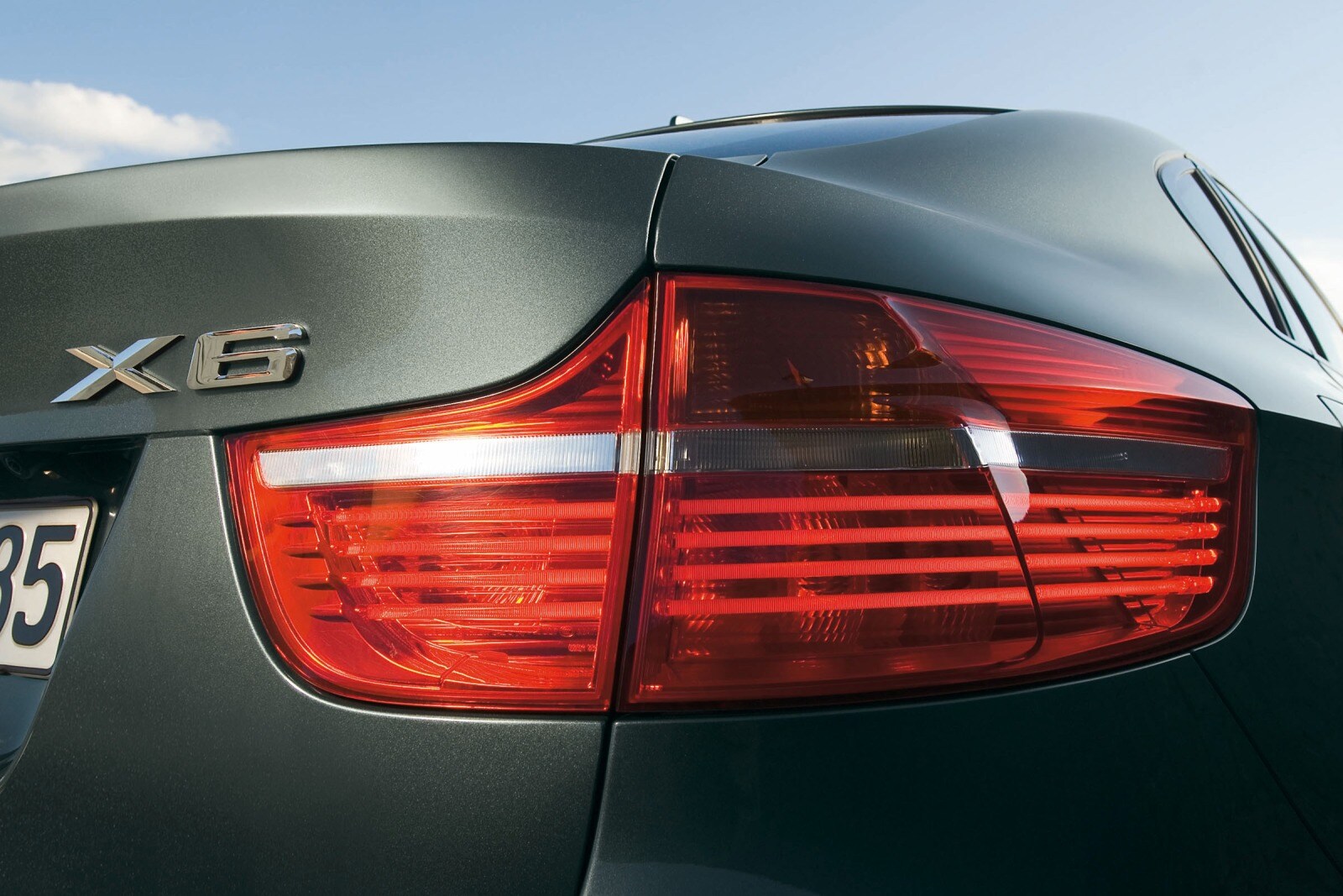 2011 Bmw X6 exterior RBDG