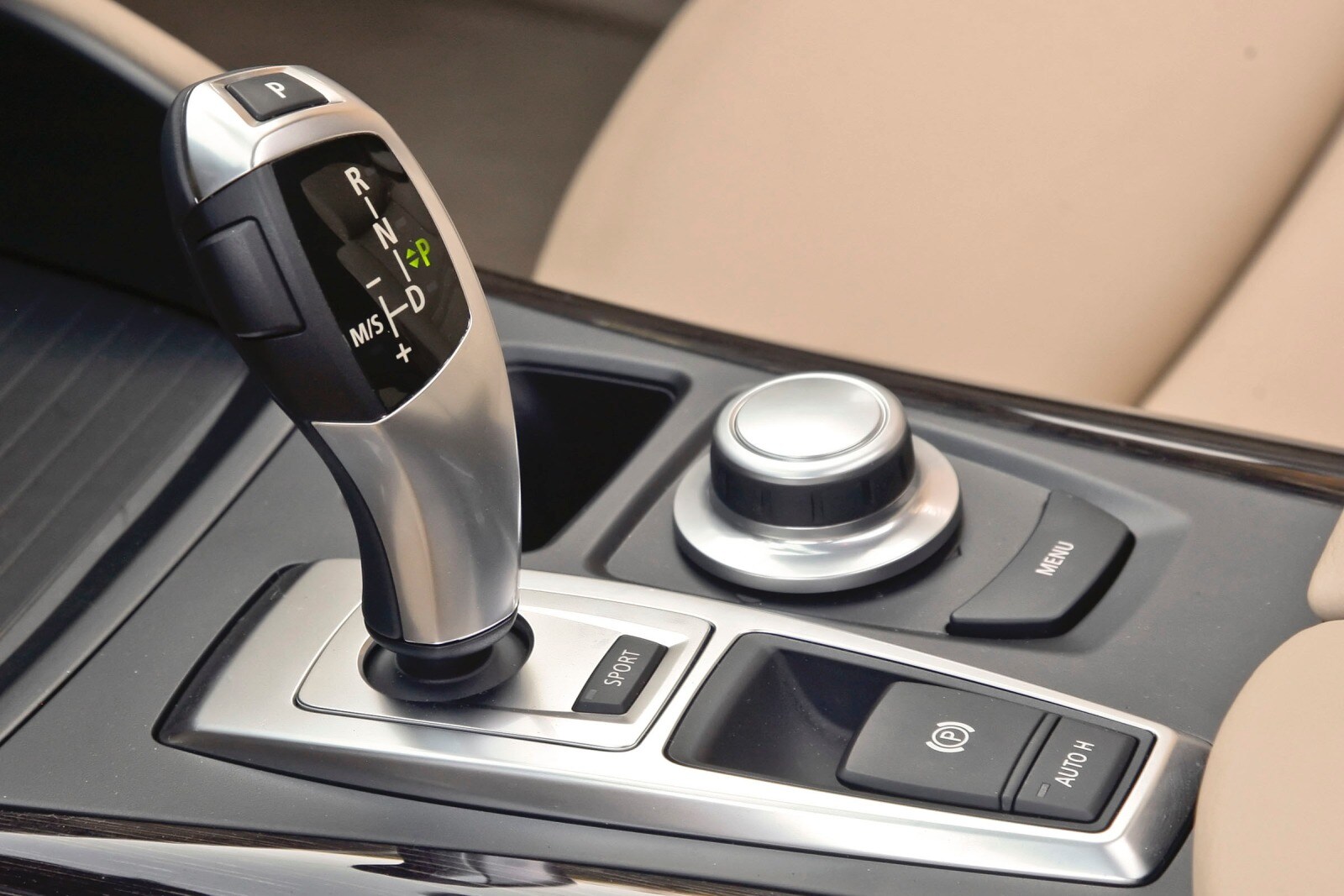 2011 Bmw X6 interior SHF