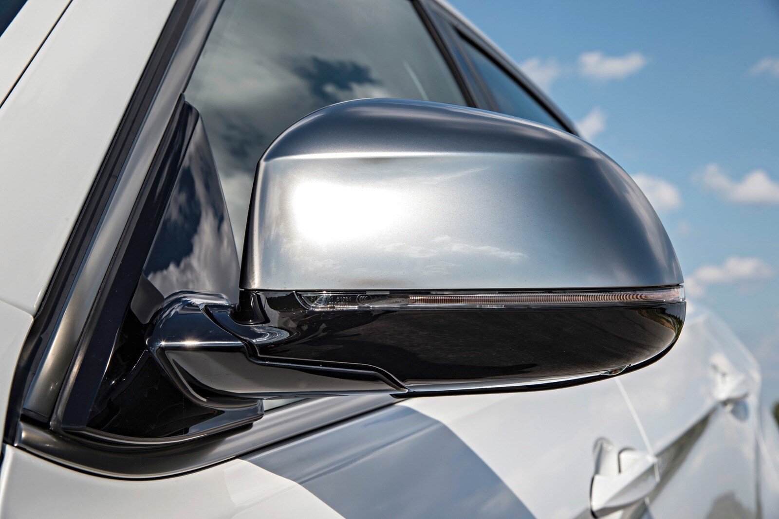 2017 Bmw X6 exterior EDETAIL