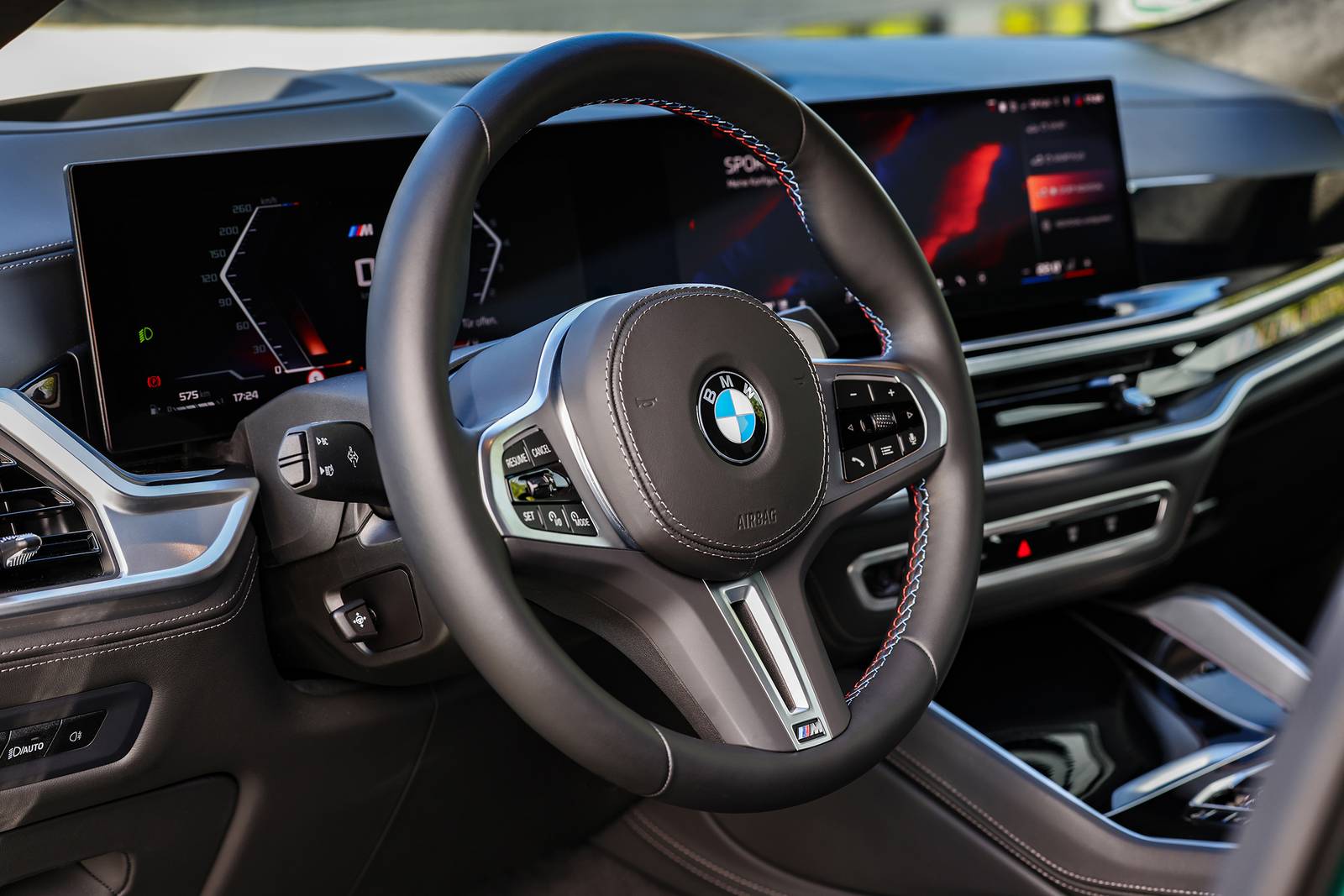 2024 Bmw X6 interior SWD