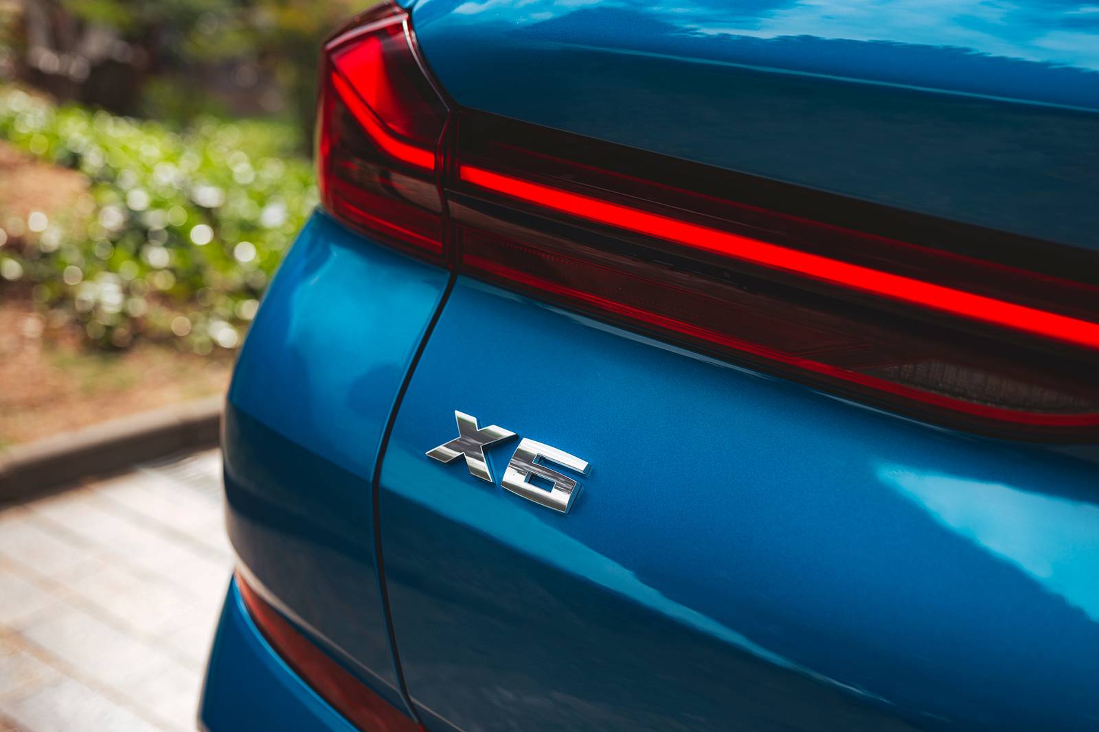 2025 Bmw X6 exterior RBDG