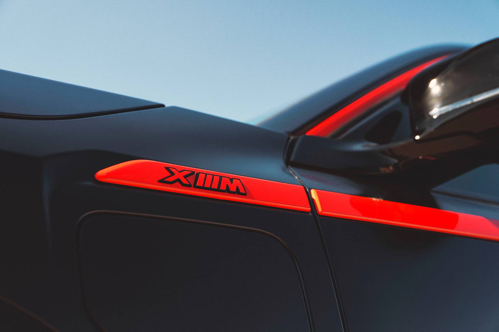 2024 Bmw Xm exterior FBDG