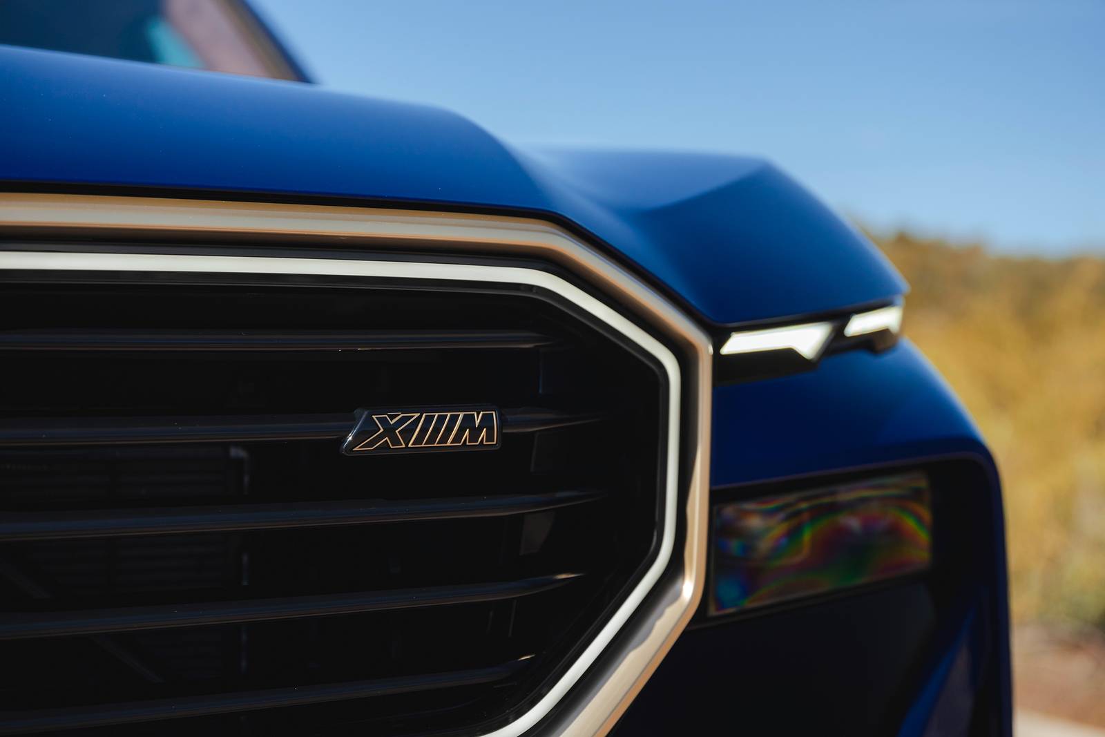 2025 BMW XM front safety FBDG