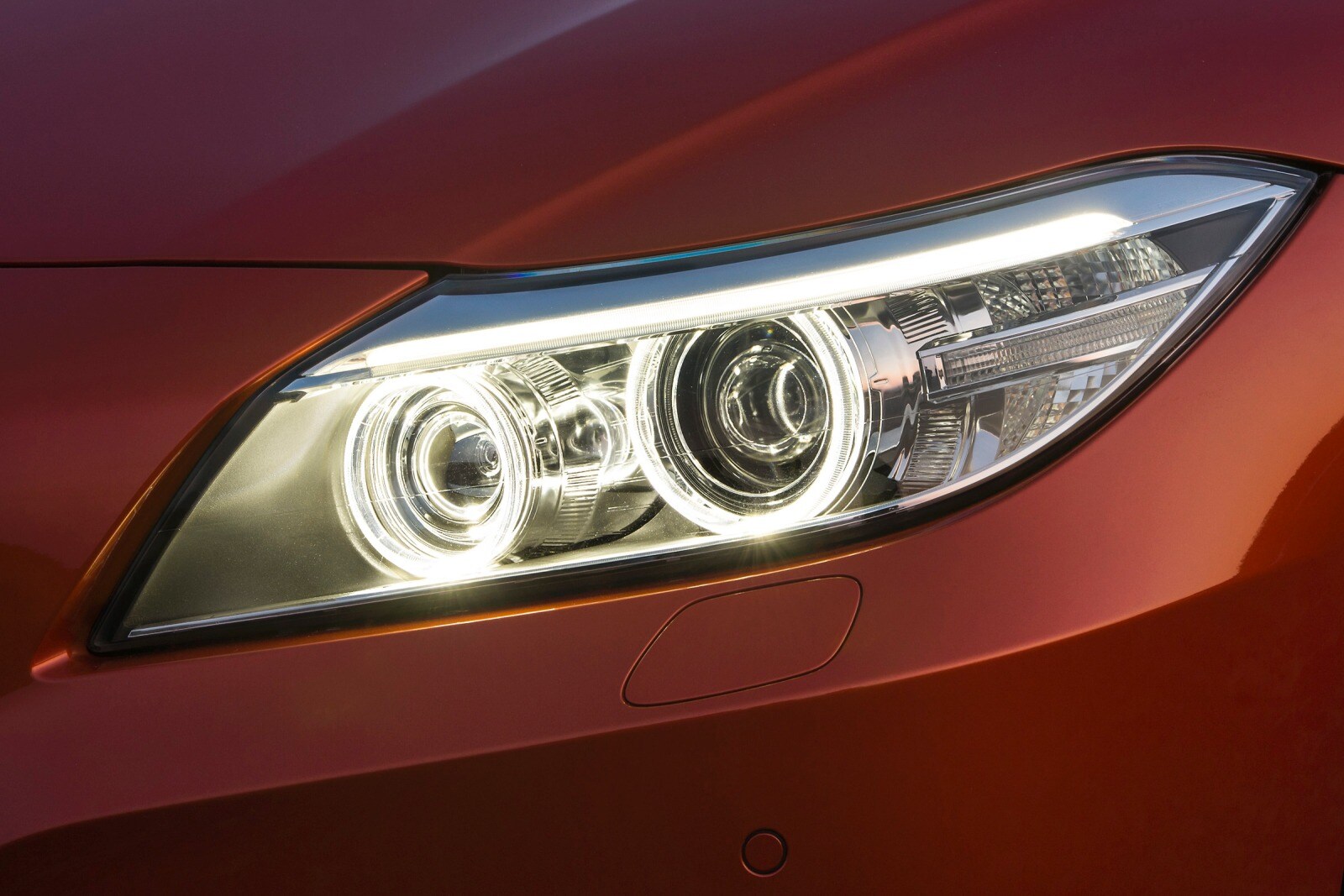 2016 BMW Z4 front safety EDETAIL