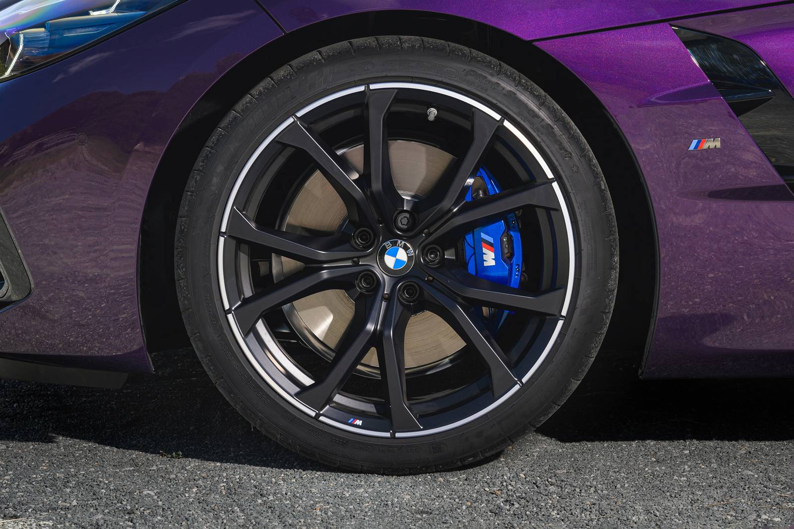 2025 BMW Z4 exterior W