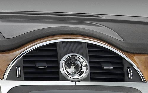 2009 Buick Enclave front safety DETAIL